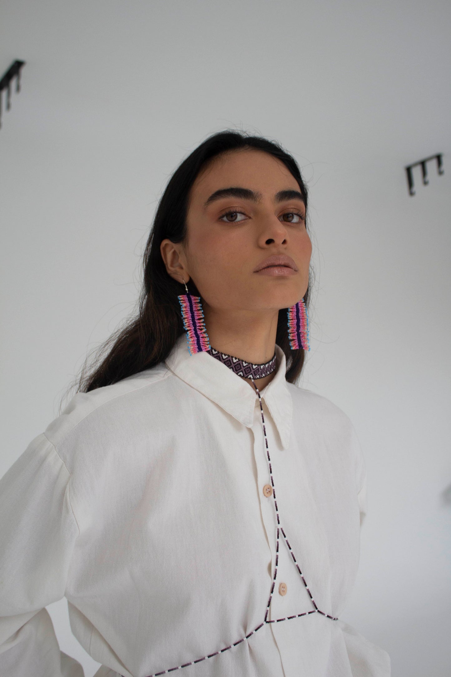 TRIANGLE CHOKER PURPLE/WHITE