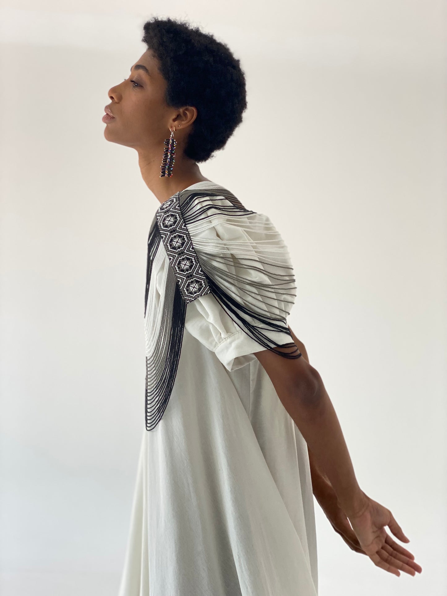 GODDESS TOP BLACK & WHITE DEER